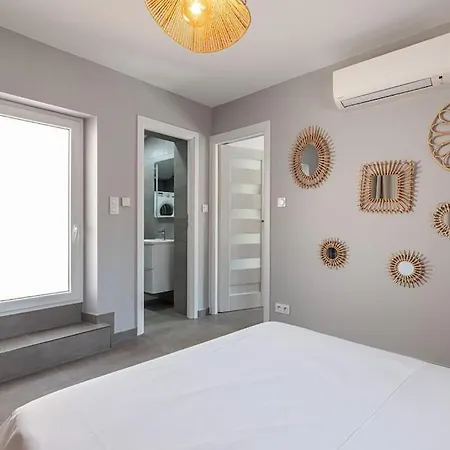 Maisonnette A 400m De La * Villeneuve-Loubet