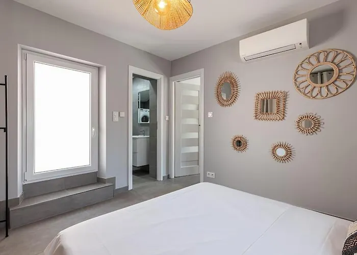 Maisonnette à 400m De La * Villeneuve-Loubet