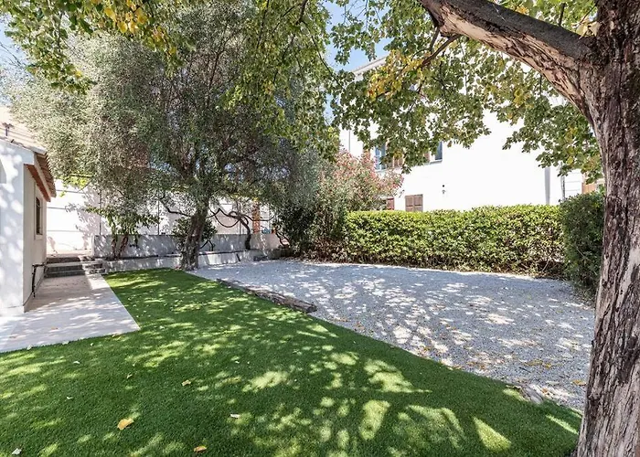 Maisonnette à 400m De La Villeneuve-Loubet